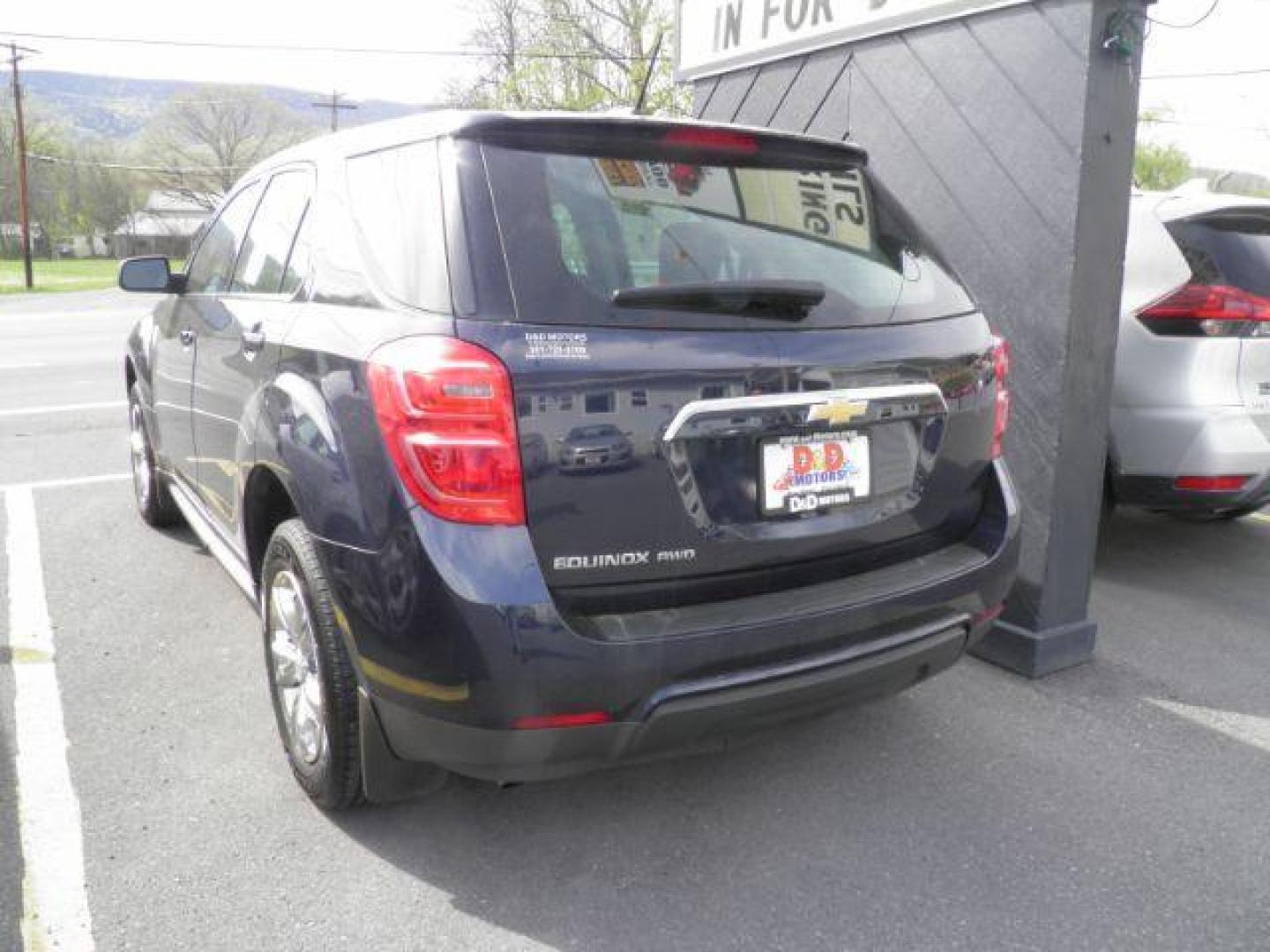 2017 BLUE Chevrolet Equinox LS (2GNFLEEK3H6) with an 2.4L L4 engine, AT transmission, located at 15520 McMullen Hwy SW, Belair, MD, 21502, (301) 729-3700, 39.581375, -78.846451 - Photo#5
