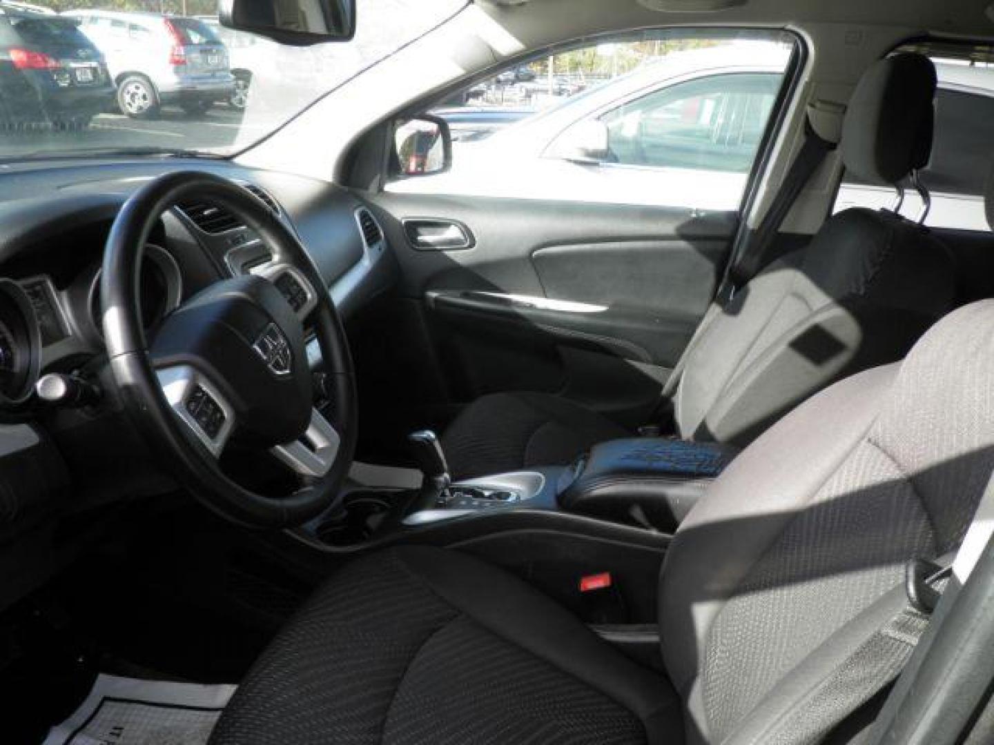 2017 Gray Dodge Journey SE (3C4PDCAB0HT) with an 2.4L I4 engine, AT transmission, located at 15520 McMullen Hwy SW, Belair, MD, 21502, (301) 729-3700, 39.581375, -78.846451 - Photo#1