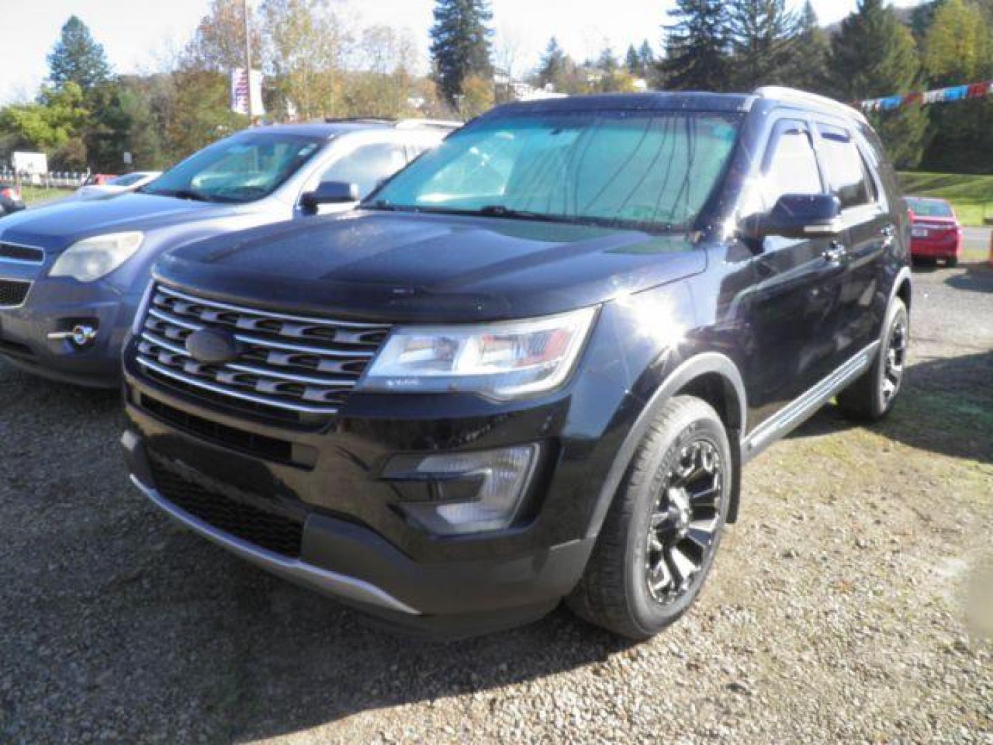2017 BLACK Ford Explorer XLT 4WD (1FM5K8D8XHG) with an 3.5L V6 engine, AT transmission, located at 19521 New George's Creek Rd SW, Barton, MD, 21521, (301) 463-2404, 39.524323, -79.017906 - Photo#0