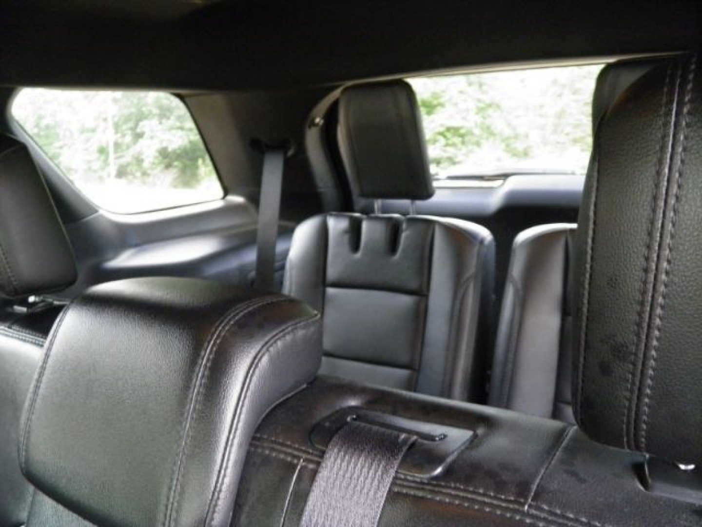 2017 BLACK Ford Explorer XLT (1FM5K8D8XHG) with an 2.3L L4 engine, AT transmission, located at 19521 New George's Creek Rd SW, Barton, MD, 21521, (301) 463-2404, 39.524323, -79.017906- Photo#4