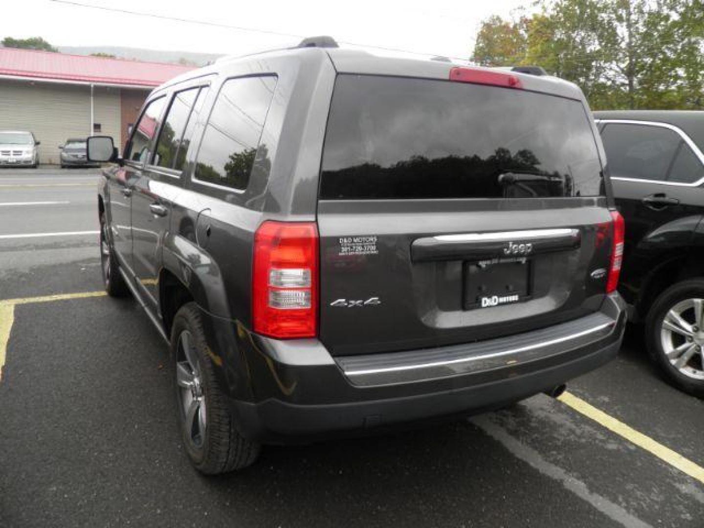 2017 Gray Jeep Patriot High Altitude 4x4 (1C4NJRFB4HD) with an 2.4L I4 engine, AT transmission, located at 15520 McMullen Hwy SW, Belair, MD, 21502, (301) 729-3700, 39.581375, -78.846451 - Photo#5