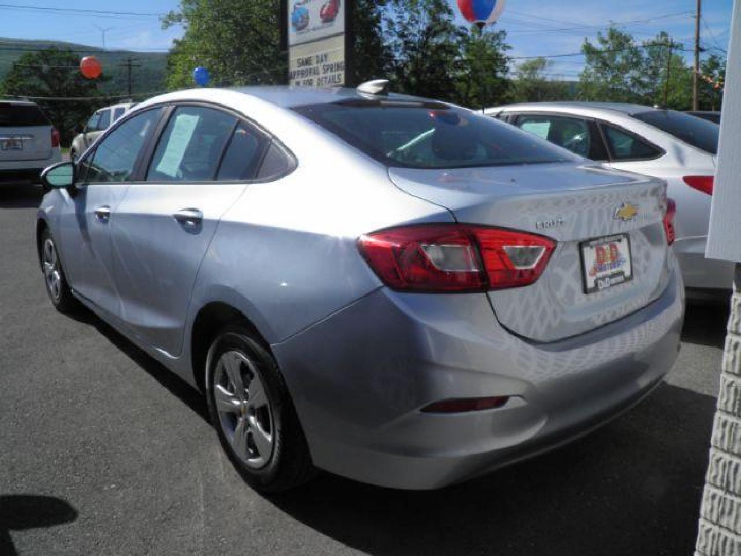 2018 Silver Chevrolet Cruze LS Auto (1G1BC5SM8J7) with an 1.4L I4 engine, AT transmission, located at 15520 McMullen Hwy SW, Belair, MD, 21502, (301) 729-3700, 39.581375, -78.846451 - Photo#4