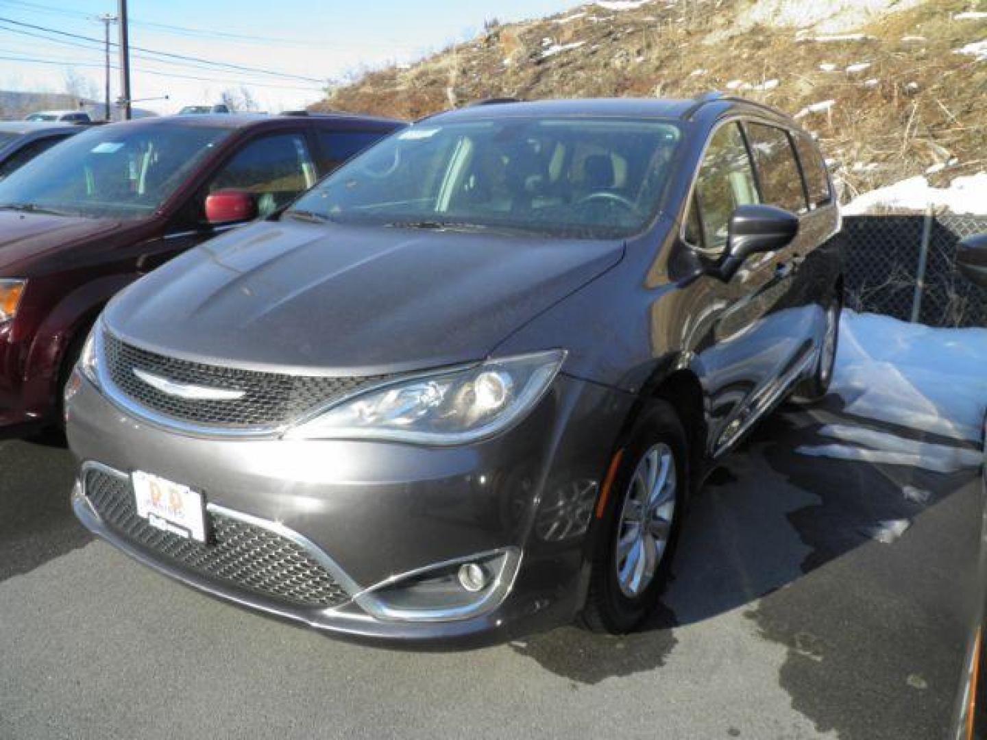 2018 Gray Chrysler Pacifica Touring L (2C4RC1BG8JR) with an 3.6L V6 engine, AT transmission, located at 15520 McMullen Hwy SW, Belair, MD, 21502, (301) 729-3700, 39.581375, -78.846451 - Photo#0