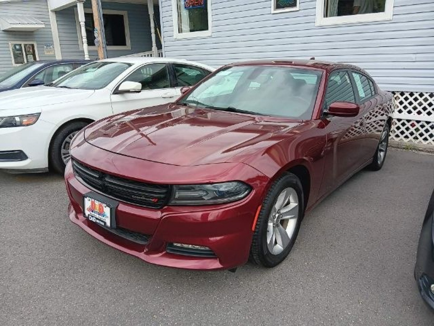 2018 RED Dodge Charger SXT Plus RWD (2C3CDXHG9JH) with an 3.6L V6 engine, AT transmission, located at 15520 McMullen Hwy SW, Belair, MD, 21502, (301) 729-3700, 39.581375, -78.846451- Photo#0