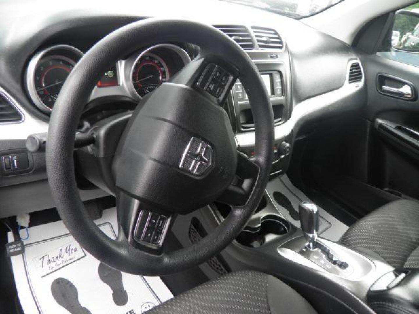 2018 GRAY Dodge Journey SE (3C4PDCAB3JT) with an 2.4L L4 engine, AT transmission, located at 19521 New George's Creek Rd SW, Barton, MD, 21521, (301) 463-2404, 39.524323, -79.017906 - Photo#2