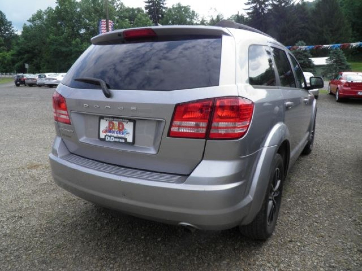 2018 SILVER Dodge Journey SE (3C4PDCAB5JT) with an 2.4L L4 engine, CVT transmission, located at 19521 New George's Creek Rd SW, Barton, MD, 21521, (301) 463-2404, 39.524323, -79.017906- Photo#6