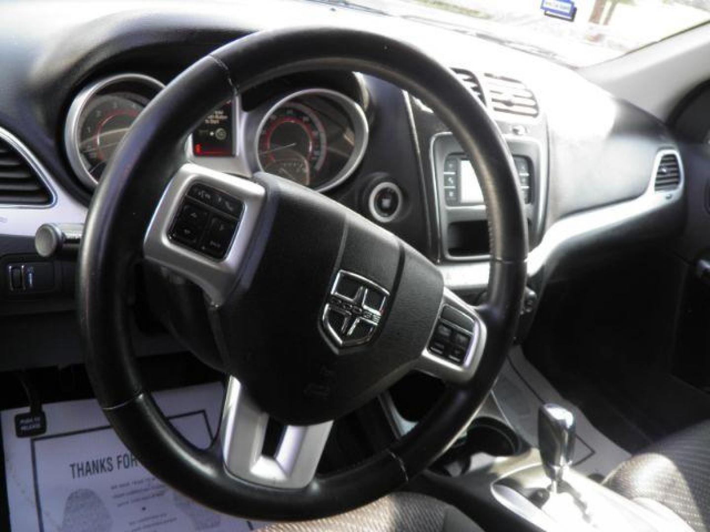 2018 GRAY Dodge Journey SE (3C4PDCAB8JT) with an 2.4L L4 engine, AT transmission, located at 19521 New George's Creek Rd SW, Barton, MD, 21521, (301) 463-2404, 39.524323, -79.017906 - Photo#2