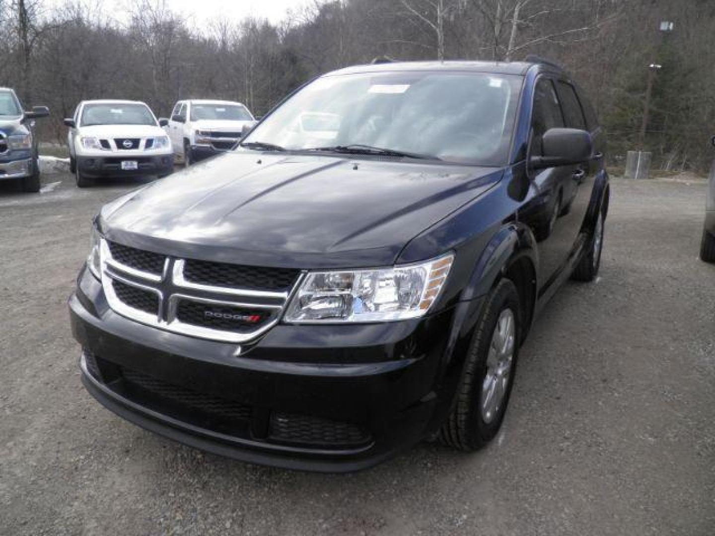 2018 BLACK Dodge Journey SE (3C4PDCAB2JT) with an 2.4L L4 engine, AT transmission, located at 19521 New George's Creek Rd SW, Barton, MD, 21521, (301) 463-2404, 39.524323, -79.017906 - Photo#0