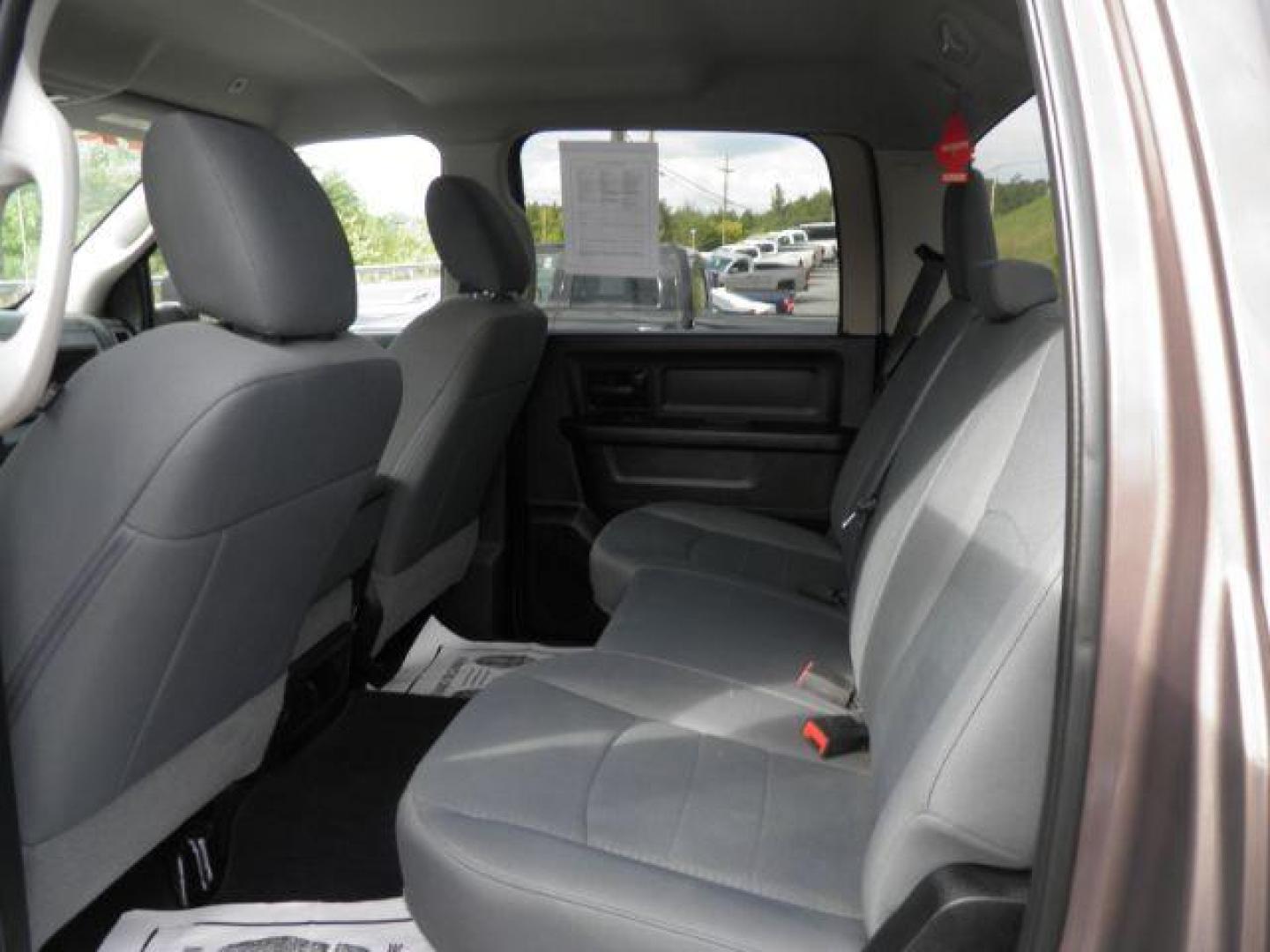 2018 Brown /Black/Diesel Gray, vinyl Dodge Ram 1500 Tradesman Crew Cab LWB 4WD (1C6RR7ST2JS) with an 5.7L V8 engine, AT transmission, located at 15520 McMullen Hwy SW, Belair, MD, 21502, (301) 729-3700, 39.581375, -78.846451 - Photo#5