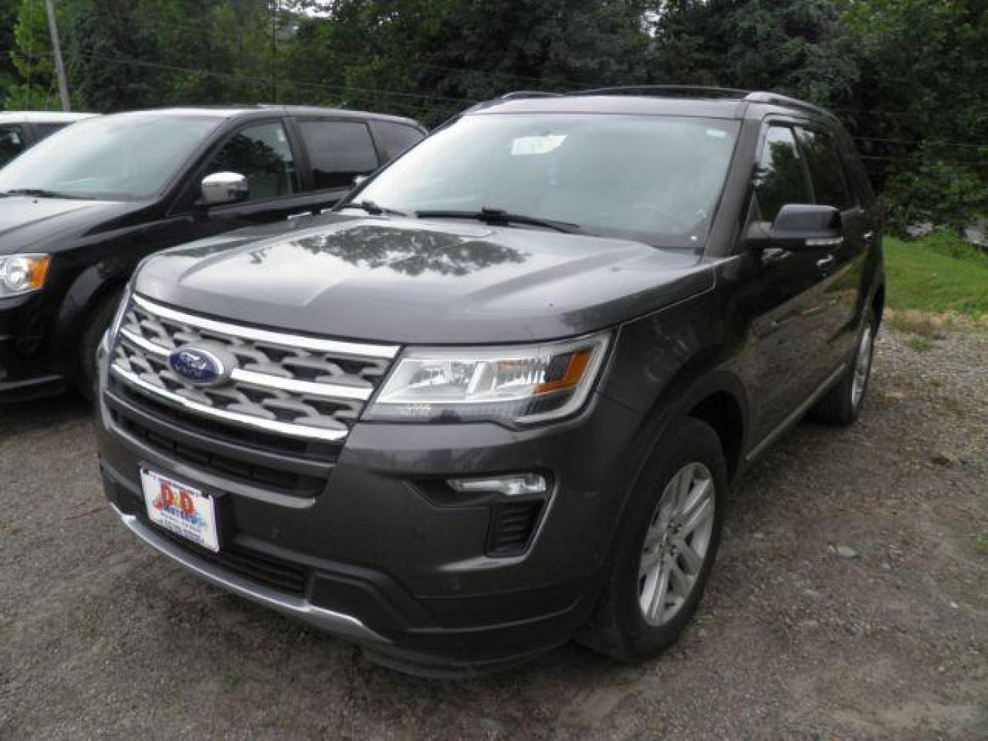 2018 GRAY Ford Explorer XLT (1FM5K8D83JG) with an 2.3L L4 engine, AT transmission, located at 19521 New George's Creek Rd SW, Barton, MD, 21521, (301) 463-2404, 39.524323, -79.017906 - Photo#0