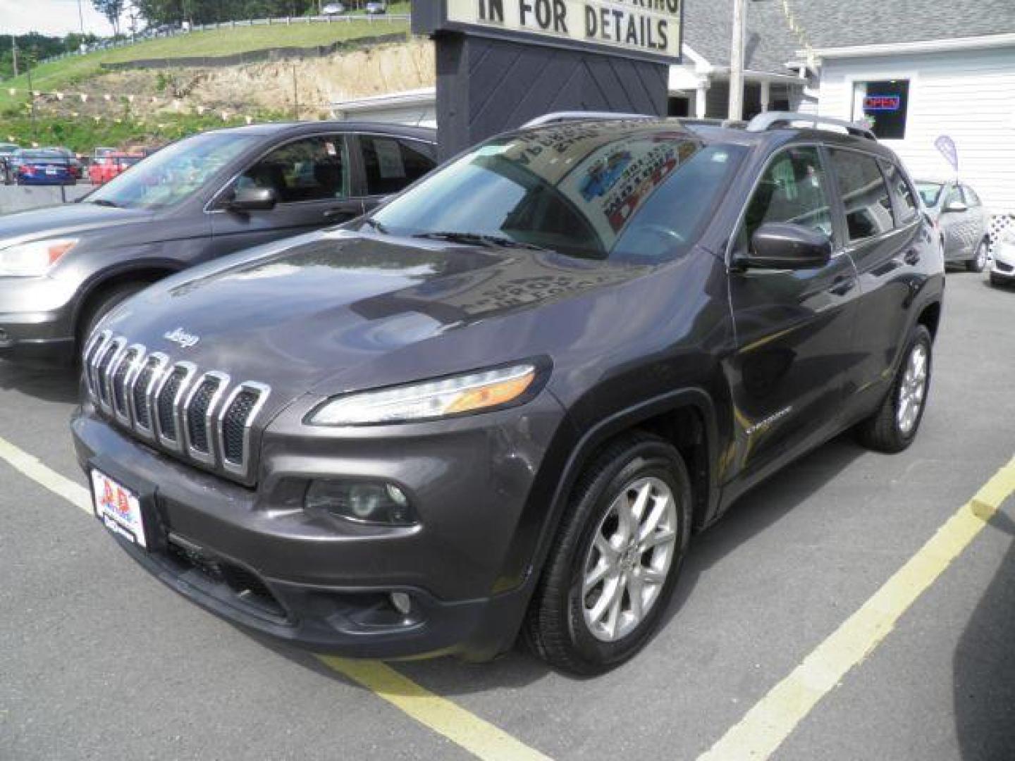 2018 Gray Jeep Cherokee Latitude Plus FWD (1C4PJLLB4JD) with an 2.4L I4 engine, AT transmission, located at 15520 McMullen Hwy SW, Belair, MD, 21502, (301) 729-3700, 39.581375, -78.846451 - Photo#0