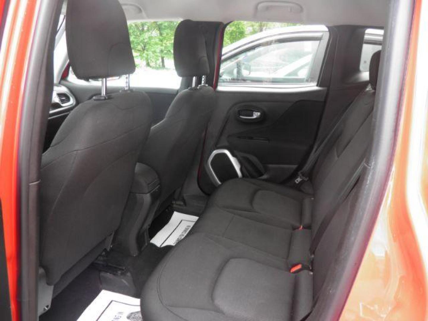 2018 RED Jeep Renegade Sport 4x4 (ZACCJBAB9JP) with an 2.4L L4 engine, located at 19521 New George's Creek Rd SW, Barton, MD, 21521, (301) 463-2404, 39.524323, -79.017906 - Photo#3