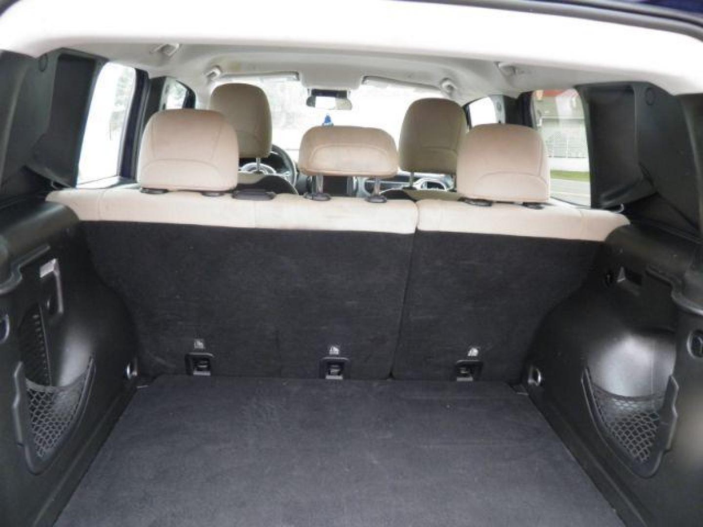 2018 BLUE Jeep Renegade Sport 4x4 (ZACCJBAB0JP) with an 2.4 4L engine, located at 19521 New George's Creek Rd SW, Barton, MD, 21521, (301) 463-2404, 39.524323, -79.017906 - Photo#4