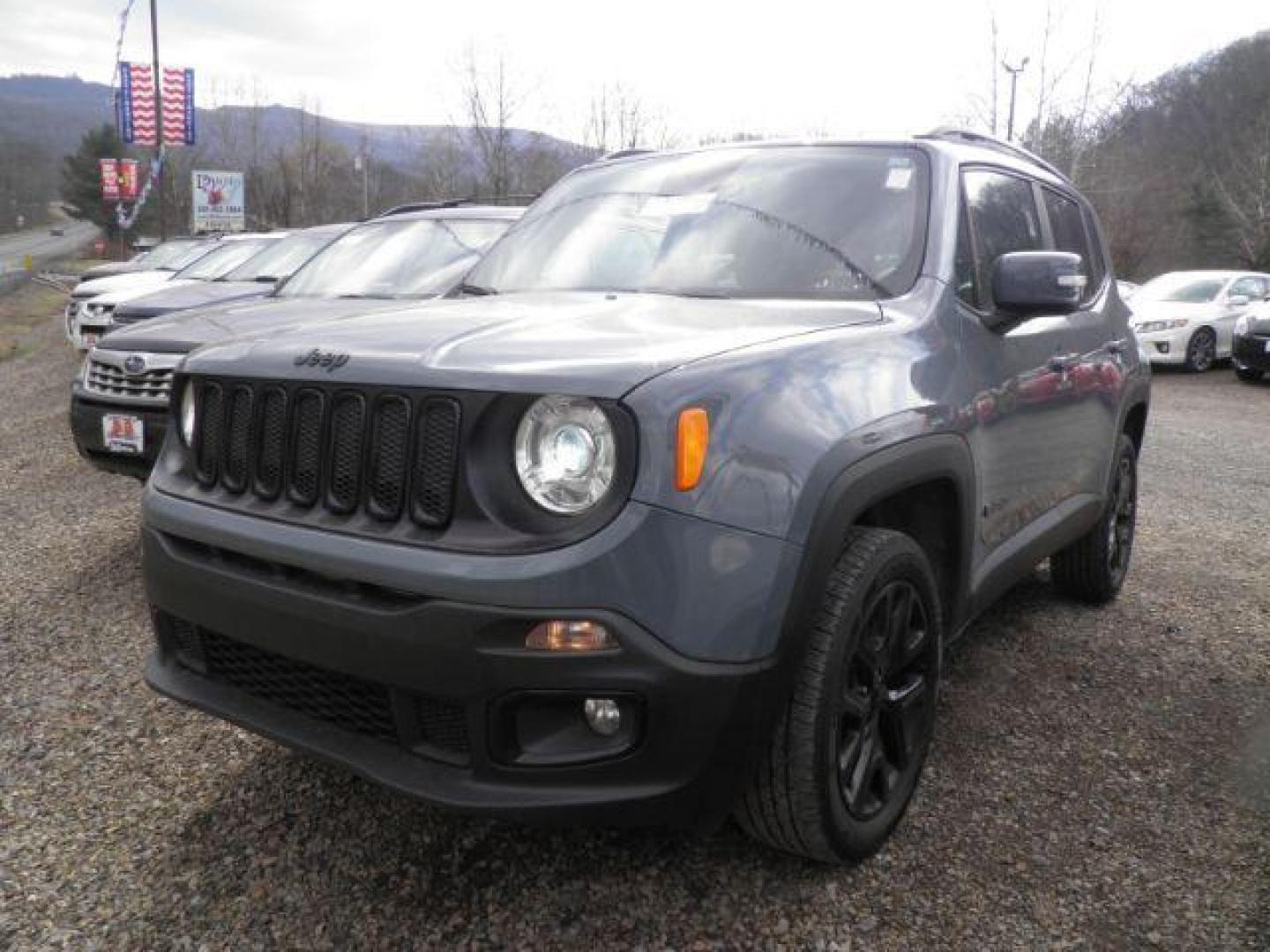 2018 GRAY Jeep Renegade Latitude 4WD (ZACCJBBB8JP) with an 2.4L L4 engine, 6SP transmission, located at 19521 New George's Creek Rd SW, Barton, MD, 21521, (301) 463-2404, 39.524323, -79.017906 - Photo#0