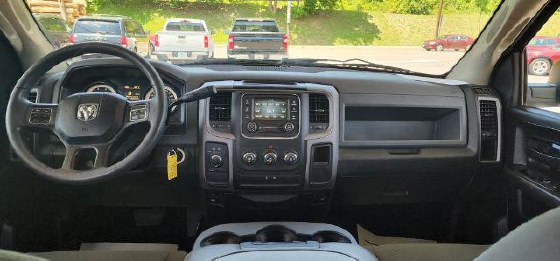 2018 Brown /Black/Diesel Gray, vinyl Dodge Ram 1500 Tradesman Crew Cab LWB 4WD (1C6RR7ST2JS) with an 5.7L V8 engine, AT transmission, located at 15520 McMullen Hwy SW, Belair, MD, 21502, (301) 729-3700, 39.581375, -78.846451 - Photo#4