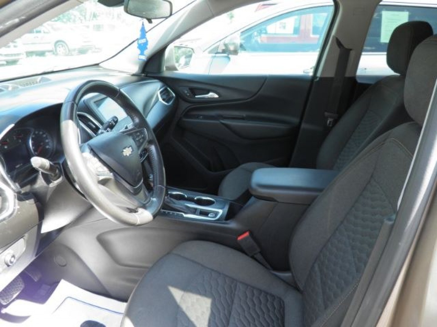 2019 BROWN Chevrolet Equinox LT (2GNAXUEVXK6) with an 1.5L L4 engine, AT transmission, located at 19521 New George's Creek Rd SW, Barton, MD, 21521, (301) 463-2404, 39.524323, -79.017906- Photo#1
