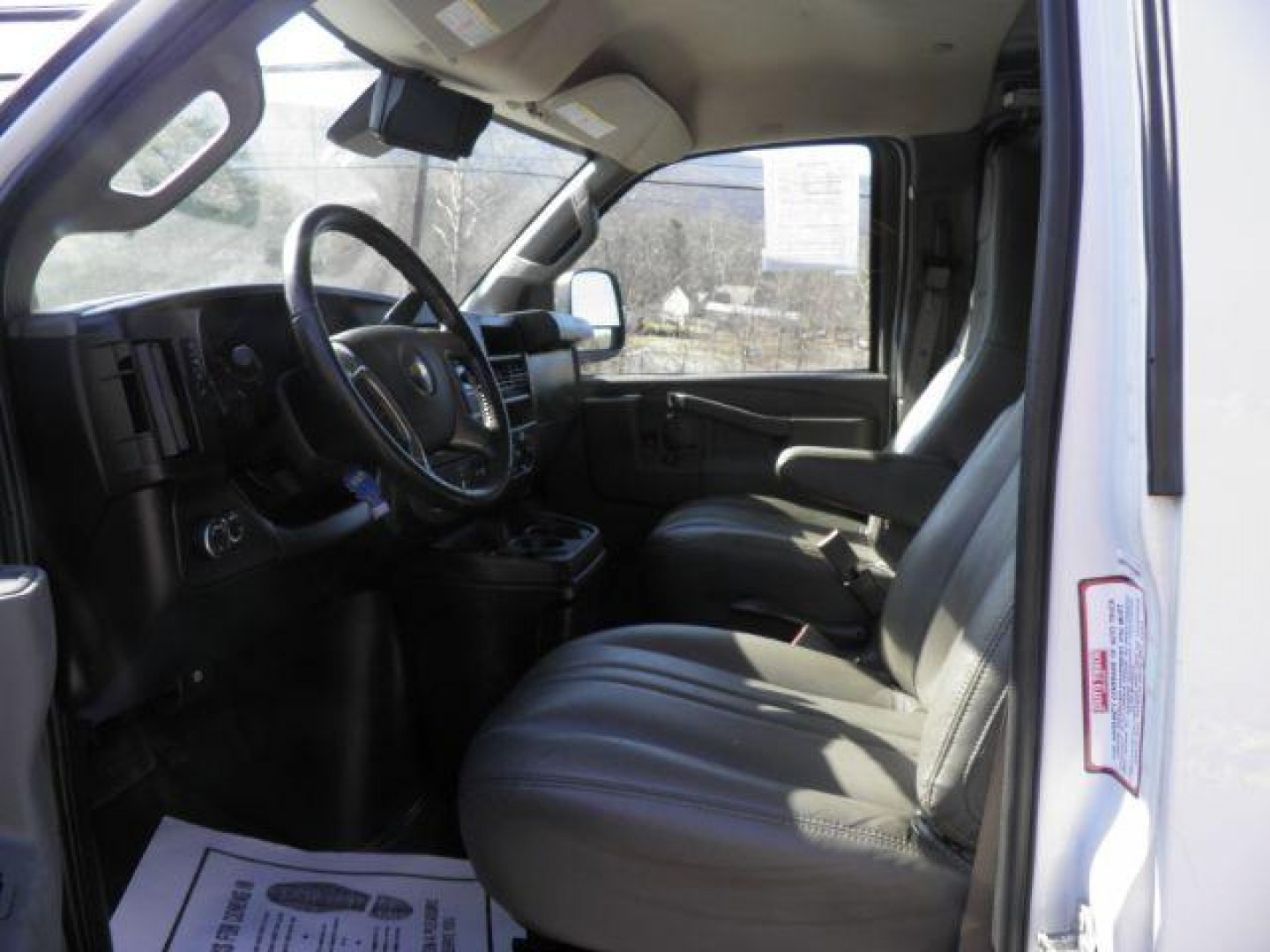2019 White Chevrolet Express 3500 Work Van (1GCZGGFP2K1) with an 4.3L V6 engine, AT transmission, located at 15520 McMullen Hwy SW, Belair, MD, 21502, (301) 729-3700, 39.581375, -78.846451 - Photo#1