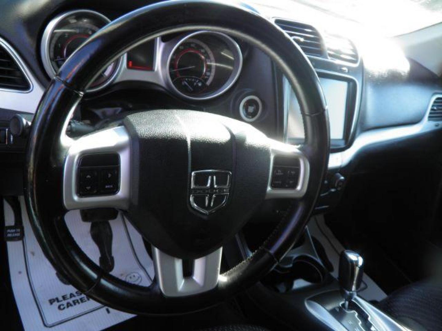 2019 BLACK Dodge Journey SE (3C4PDCBB6KT) with an 2.4L L4 engine, AT transmission, located at 19521 New George's Creek Rd SW, Barton, MD, 21521, (301) 463-2404, 39.524323, -79.017906 - Photo#2