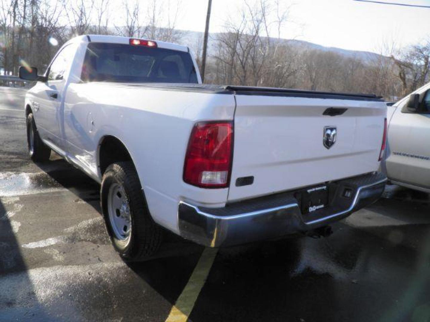 2019 White Dodge Ram 1500 Tradesman Regular Cab 4x4 8' Box (3C6JR7DT3KG) with an 5.7L V8 engine, AT transmission, located at 15520 McMullen Hwy SW, Belair, MD, 21502, (301) 729-3700, 39.581375, -78.846451 - Photo#3