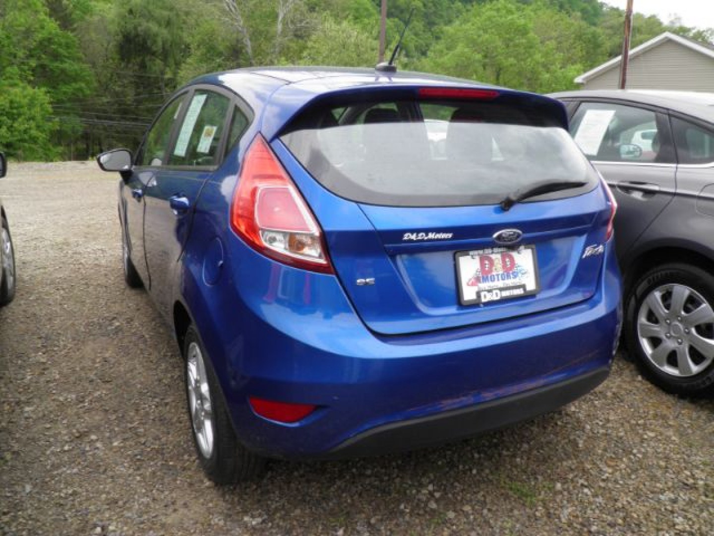 2019 Blue Ford Fiesta SE Hatchback (3FADP4EJ0KM) with an 1.6L I4 engine, AT transmission, located at 15520 McMullen Hwy SW, Belair, MD, 21502, (301) 729-3700, 39.581375, -78.846451- Photo#5