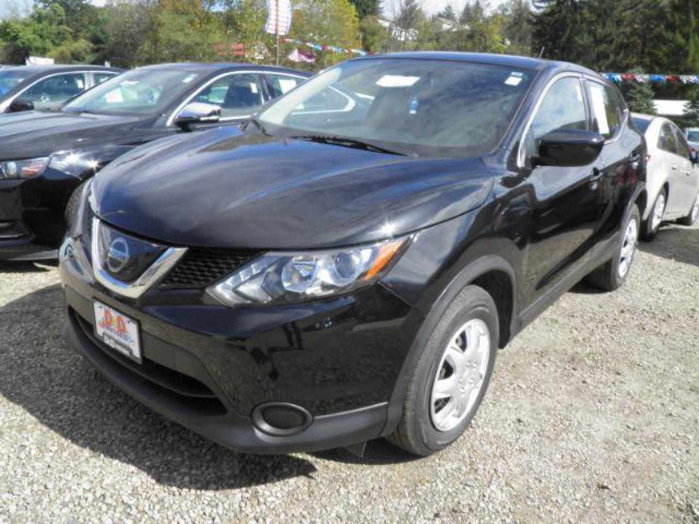 2019 Black Nissan Rogue S (JN1BJ1CR1KW) with an 2.0L I4 engine, AT transmission, located at 15520 McMullen Hwy SW, Belair, MD, 21502, (301) 729-3700, 39.581375, -78.846451 - Photo#0