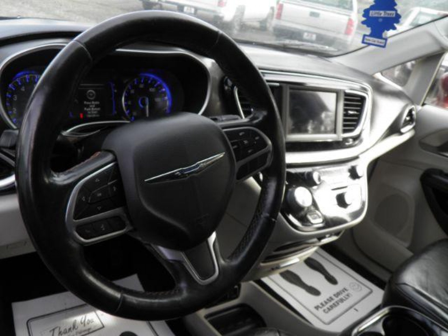2020 RED Chrysler Pacifica Touring L (2C4RC1BG4LR) with an 3.6L V6 engine, AT transmission, located at 19521 New George's Creek Rd SW, Barton, MD, 21521, (301) 463-2404, 39.524323, -79.017906- Photo#2