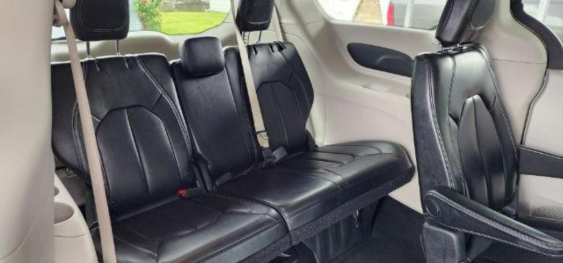 2020 Gray /Alloy/Black Chrysler Voyager LXI (2C4RC1DG9LR) with an 3.6L V6 engine, AT transmission, located at 15520 McMullen Hwy SW, Belair, MD, 21502, (301) 729-3700, 39.581375, -78.846451 - Photo#8