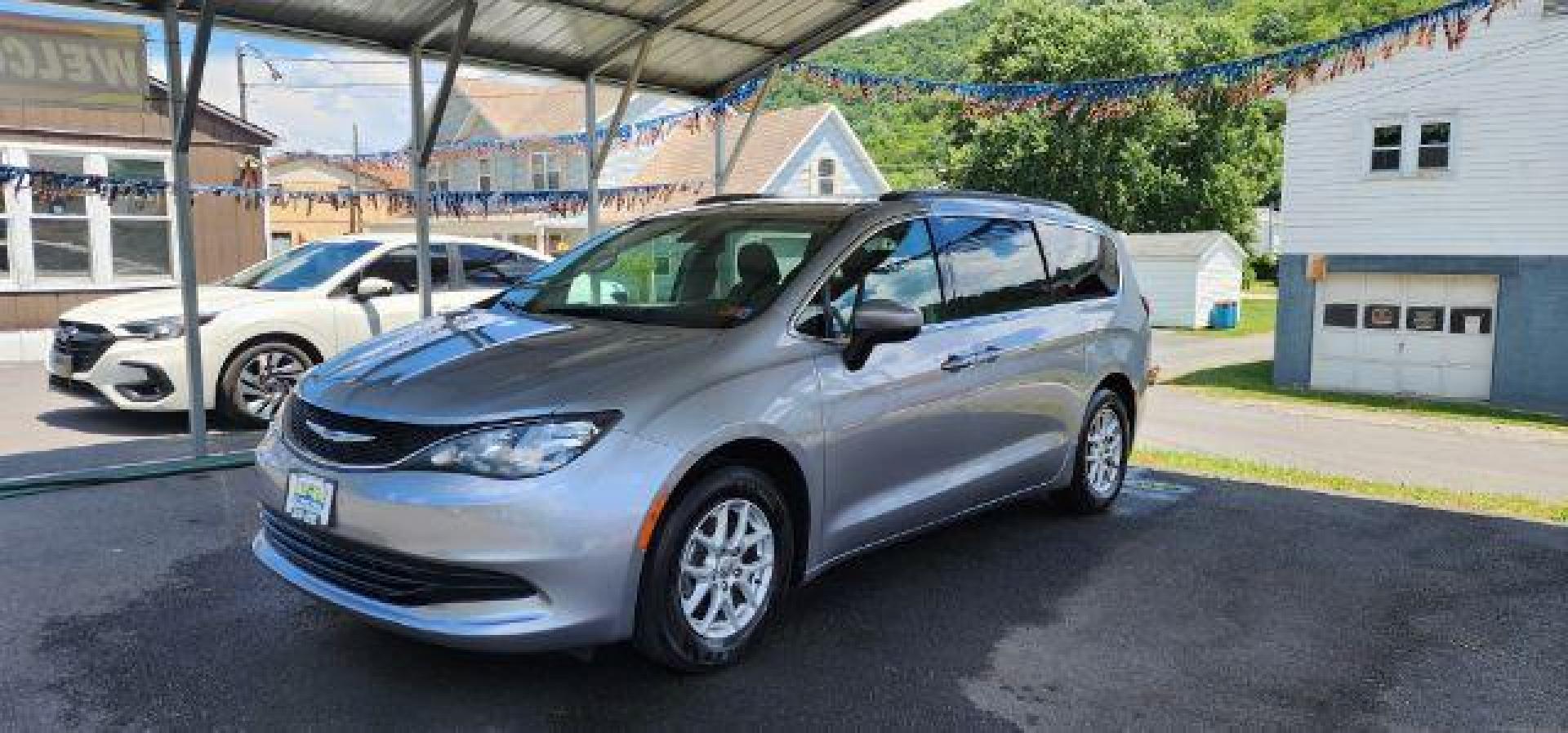 2020 SILVER /Alloy/Black Chrysler Voyager LXI (2C4RC1DG0LR) with an 3.6L V6 engine, AT transmission, located at 15520 McMullen Hwy SW, Belair, MD, 21502, (301) 729-3700, 39.581375, -78.846451 - Photo#2