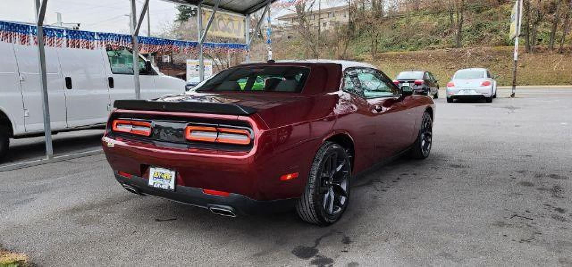 2020 Maroon /Black, cloth Dodge Challenger SXT (2C3CDZAG1LH) with an 3.6L V6 engine, AT transmission, located at 15520 McMullen Hwy SW, Belair, MD, 21502, (301) 729-3700, 39.581375, -78.846451 - FOR A BETTER PRICE CALL PAUL AT 301-268-8150 - Photo#10