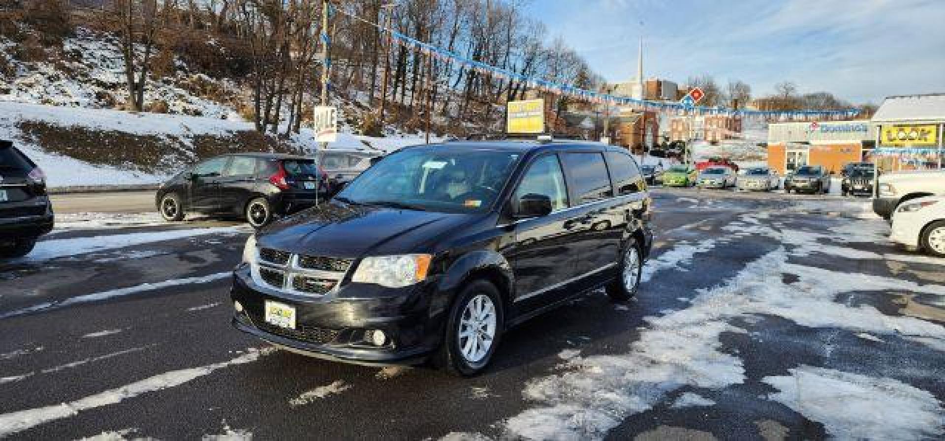 2020 Black /Leather Black Dodge Grand Caravan SXT (2C4RDGCG1LR) with an 3.6L V6 engine, AT transmission, located at 15520 McMullen Hwy SW, Belair, MD, 21502, (301) 729-3700, 39.581375, -78.846451 - Photo#2