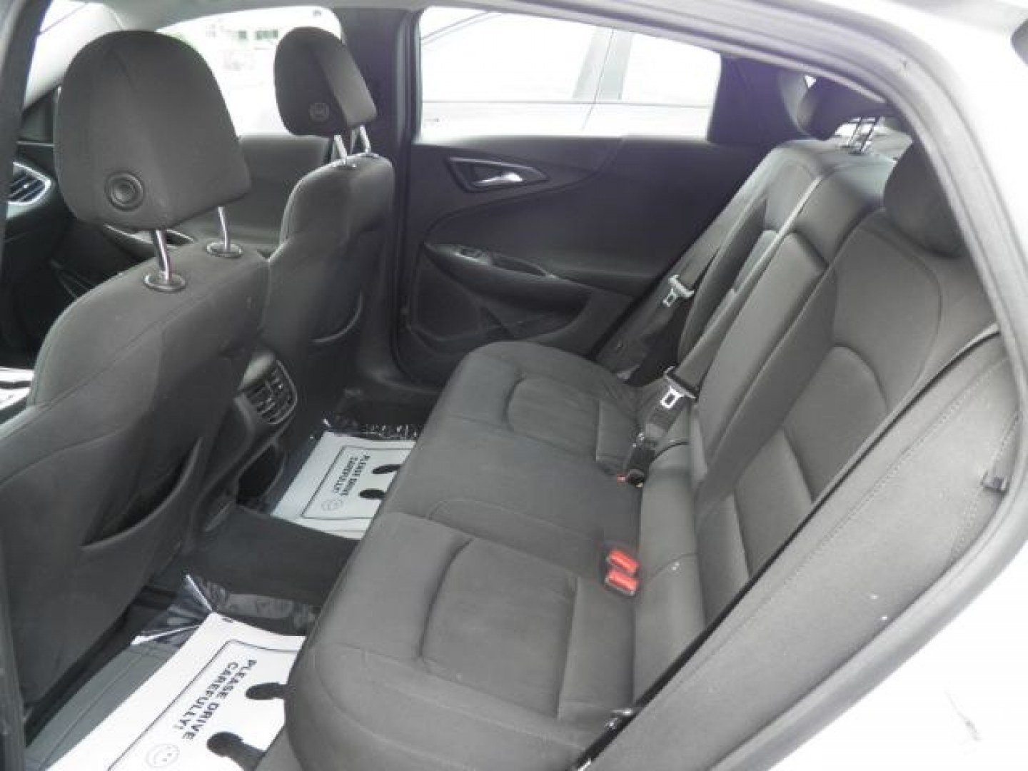 2021 SILVER Chevrolet Malibu FWD LT (1G1ZD5ST2MF) with an 1.5L L4 engine, AT transmission, located at 19521 New George's Creek Rd SW, Barton, MD, 21521, (301) 463-2404, 39.524323, -79.017906- Photo#3